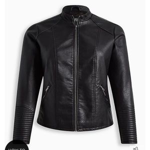 Torrid FAUX LEATHER MOTO JACKET SZ 2